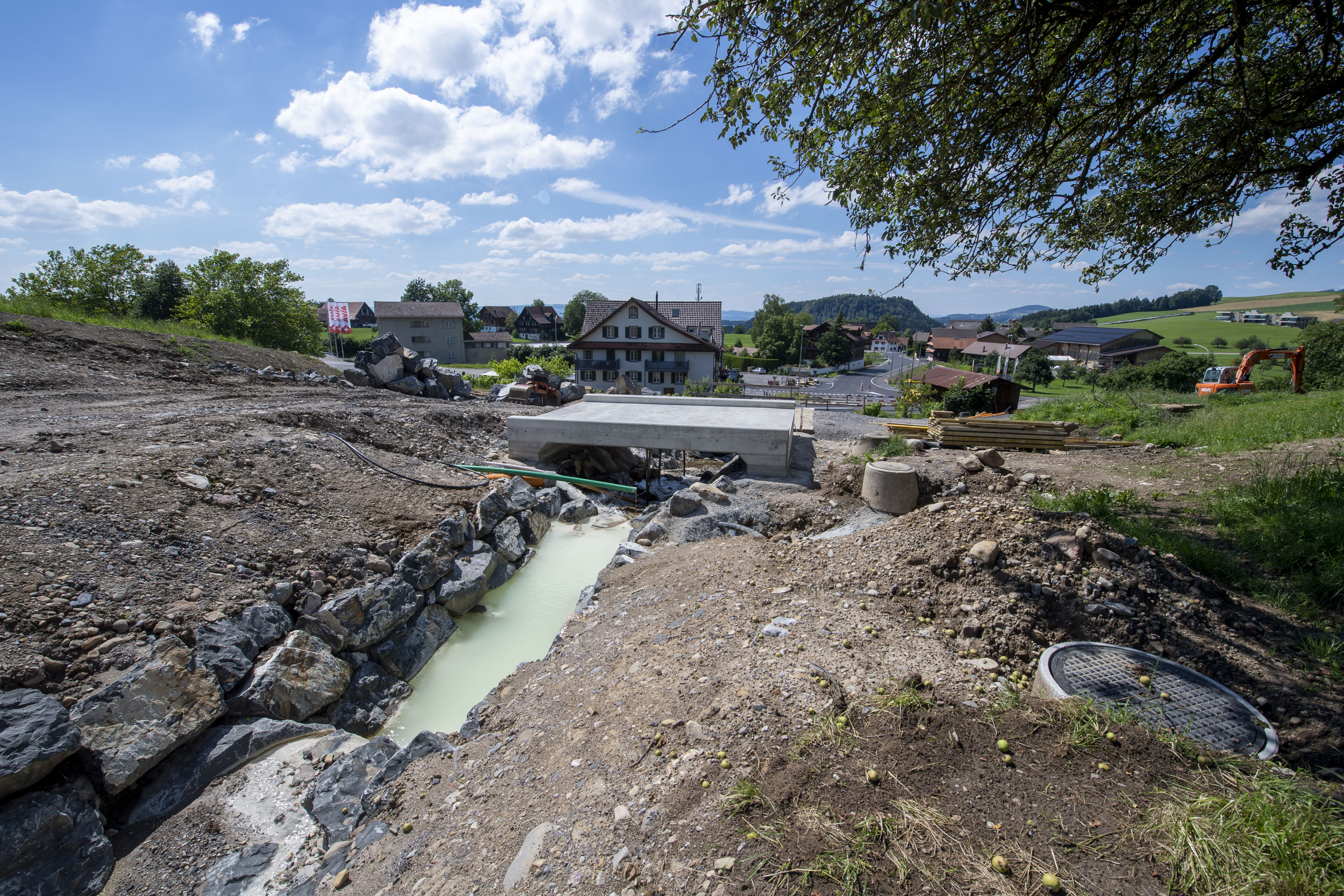 Hinterburgmühlibach Neuheim