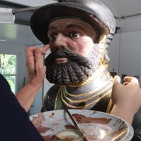 Kolinbrunnen, Brunnenfigur